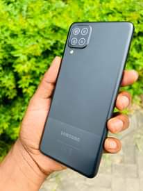 A picture of SAMSUNG A12
