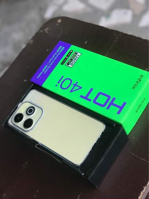 A picture of Hot 40i