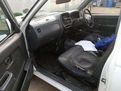 classifieds/cars nissan