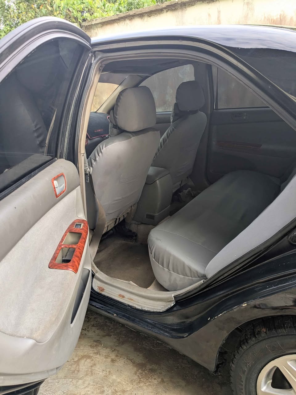 A picture of Toyota Camry 04 bigdaddy