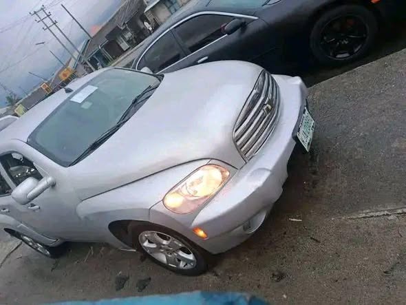A picture of Car