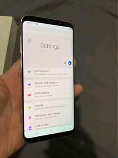 A picture of Samsung S8 plus at 250k call 0706721621 slight crack 