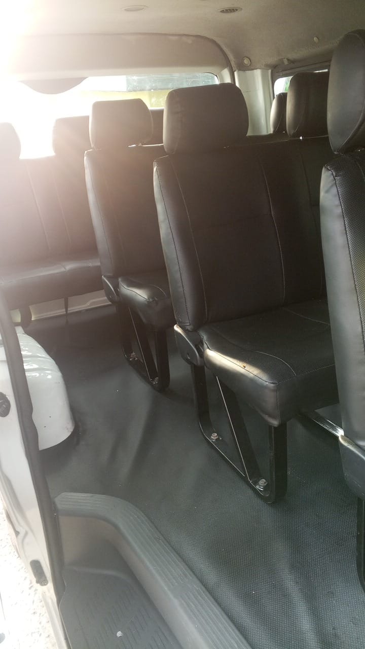 A picture of Toyota haice bus