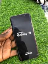 A picture of Samsung S8