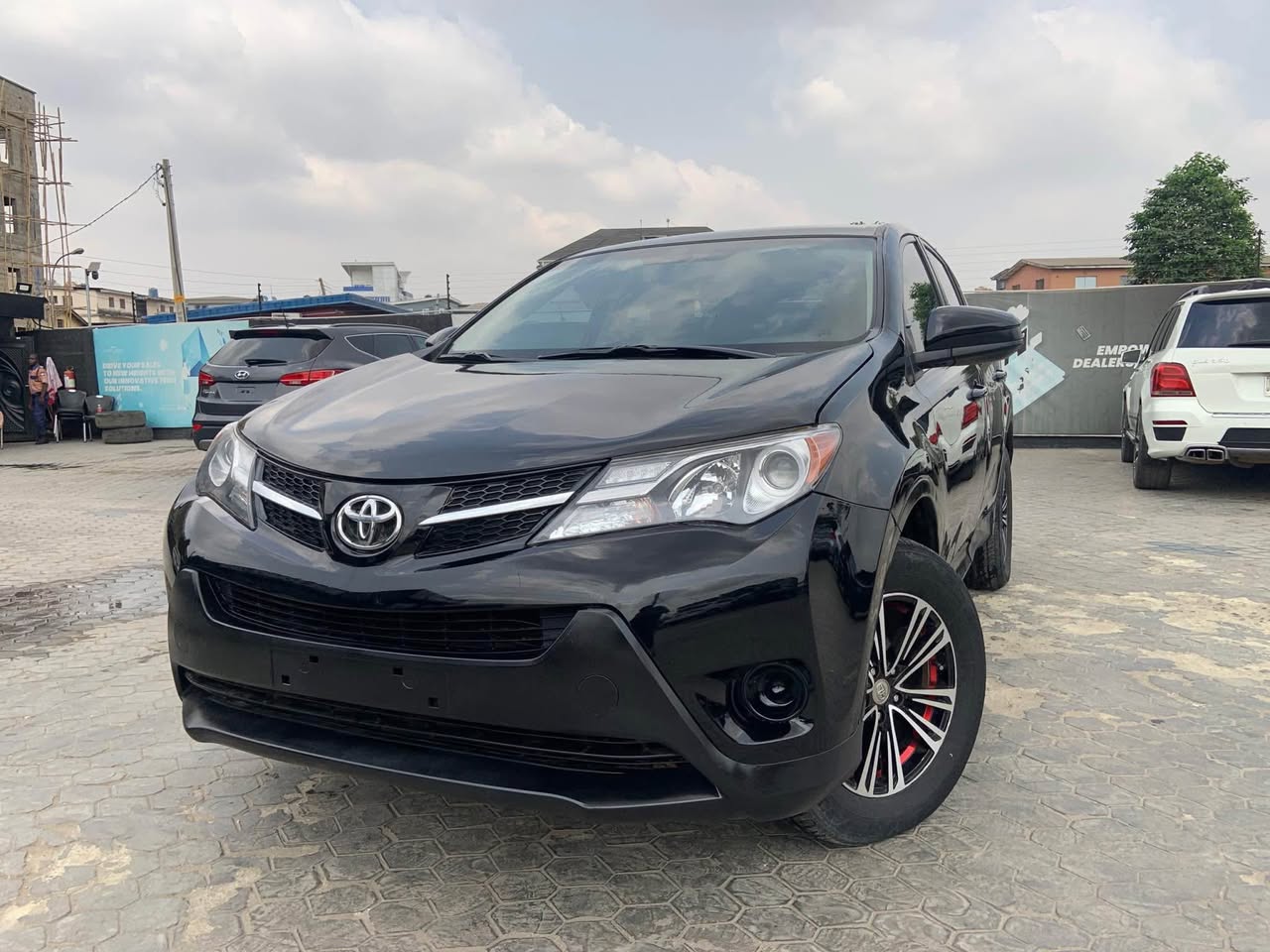 A picture of TOYOTA RAV4 2015 INSTALLMENT AVAILABLE 