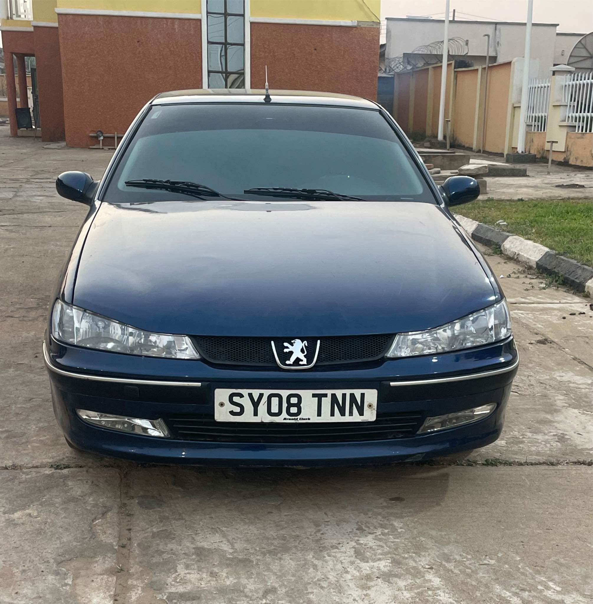 A picture of Peugeot 406