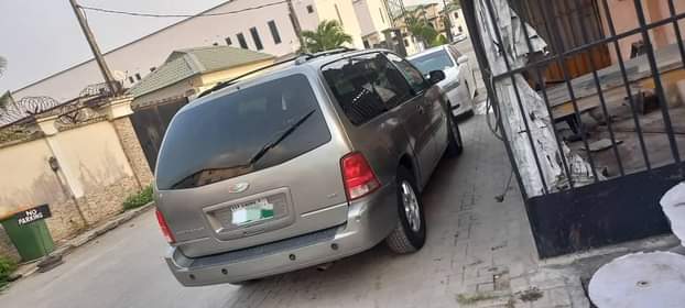 A picture of Ford Freestar 2005 Engine and everything in good condition Can