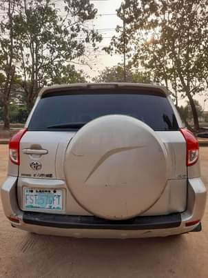 A picture of Toyota RAV4