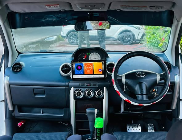 A picture of TOYOTA IST BE 13 8M 0757455444