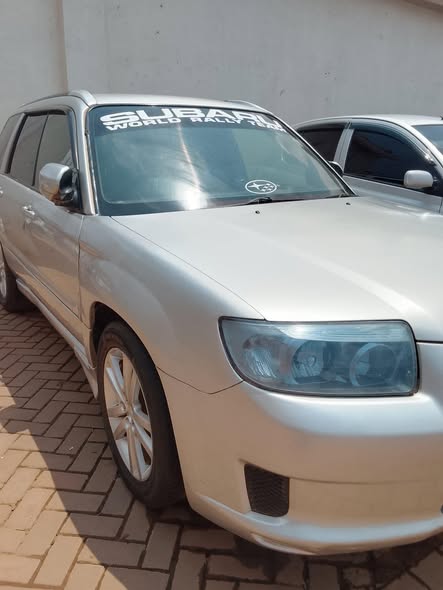 A picture of 2005 Subaru cross sport