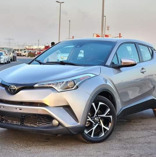 A picture of Toyota c h r
