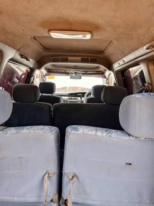 A picture of TOYOTA NOAH