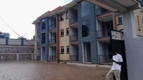 houses kyanja