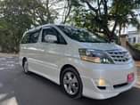 A picture of TOYOYA ALPHARD DOUBLE SUNROOF FOR SALE