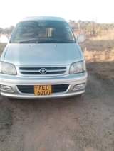 used toyota noah