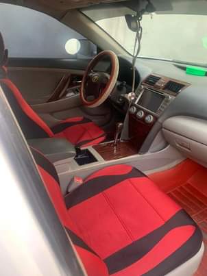 A picture of Toyota Camry 08