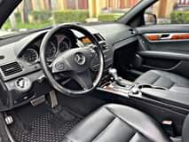 A picture of Tokunbo standard 2011 mecedes Benz no single fault buy and
