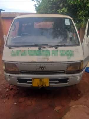 used toyota hiace