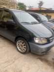 A picture of 2000 Toyota Sienna partially first body untempered engine and gear