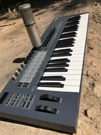 A picture of Midikeyboard na mic 0782165850