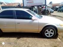 A picture of 2001 Toyota Camry LE