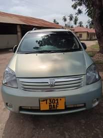 A picture of Toyota Raum