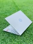 A picture of HP PAVILION 13