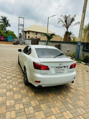 A picture of Toks standard Lexus Is250