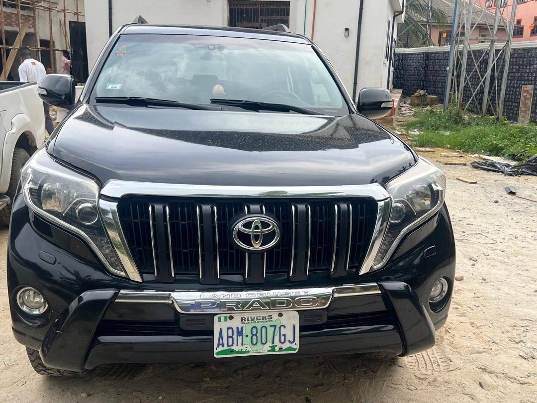 A picture of Toyota Prado