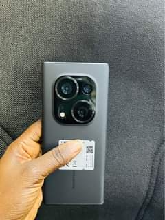 A picture of TECNO PHANTOM X2 5G 1450000 CALL WHATSAPP 0753531596 0783444414