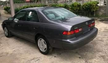 A picture of Toyota Camry LE for sale call me back phone number