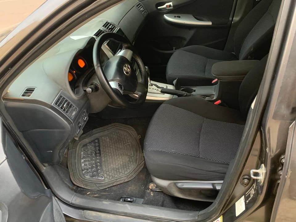 A picture of Distress alert 2012 corolla South African spec