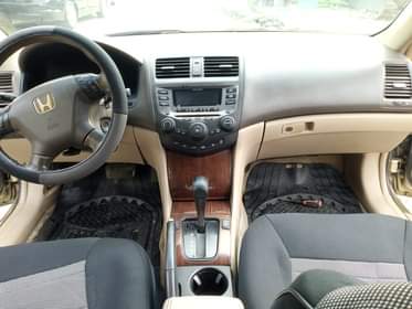 A picture of NEATLY USED 2007 MODEL HONDA DC Sound engine Smooth gear