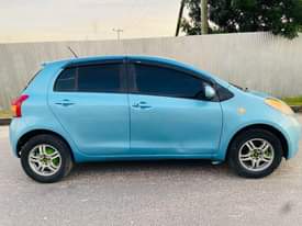 A picture of TOYOTA VITZ