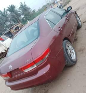 A picture of Honda Accord 2005 with good engine and transmission AC chealling