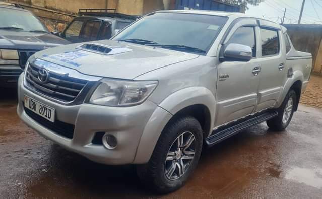 A picture of Buy and Drive Hilux Vigo 2012 2.5cc Diesel Engine For