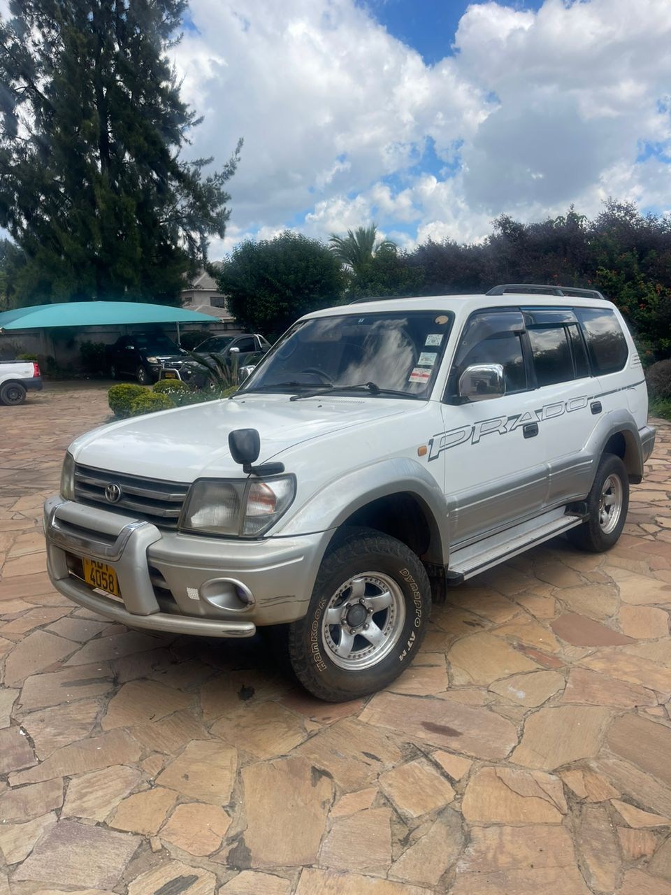 used toyota prado