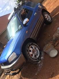 A picture of Rav 4 short on sale 10M 0757270290
