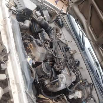 A picture of Toyota 4 runner 4 plugs engine Is available with good