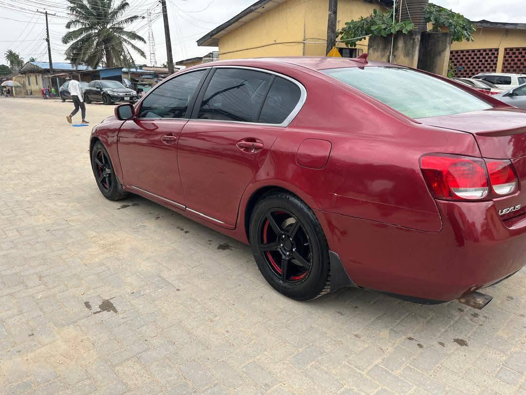 A picture of Lexus gs350