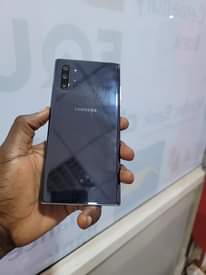 A picture of SAMSUNG GALAXY NOTE10 PLUS only uses pen