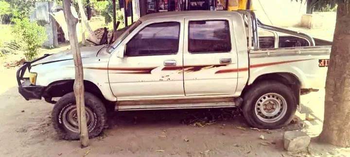 A picture of 1974 toyota hilux toyota hilux white