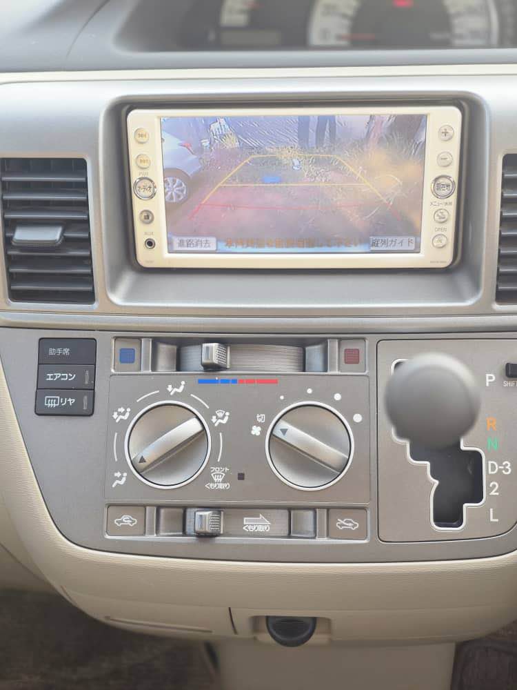 A picture of Toyota raum