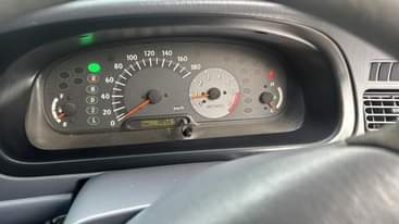 A picture of Sr40 chases