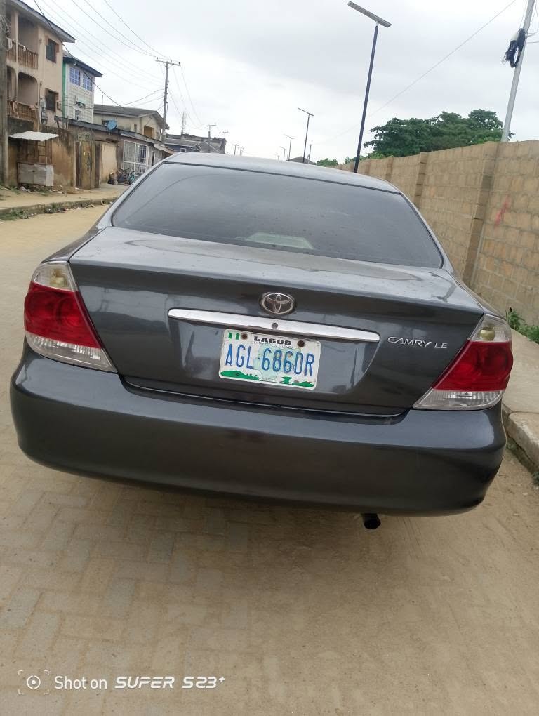 A picture of Toyota Camry 0 5 0 6 first boby pan