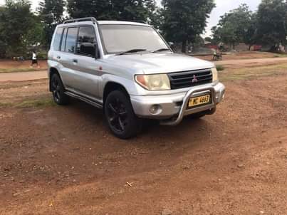 used mitsubishi pajero