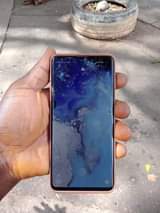 A picture of Samsung galaxy s10