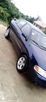 A picture of Nissan Sentra 2005 model