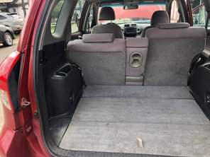 A picture of Toyota RAV4 2007 model Price 5 8m location is elelenwo