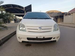 A picture of Toyota IST Cc 1290 Full ac haina kipengele Price m